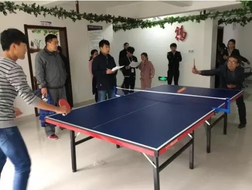 小区运动会 睦邻又健身：南湖春城小区第一届秋季运动会圆满落幕