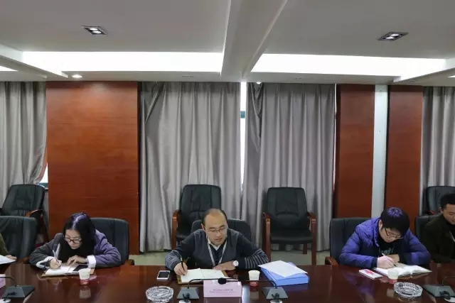 集团办公室主任王翔宇一行与地产公司综合部开展企业文化建设交流